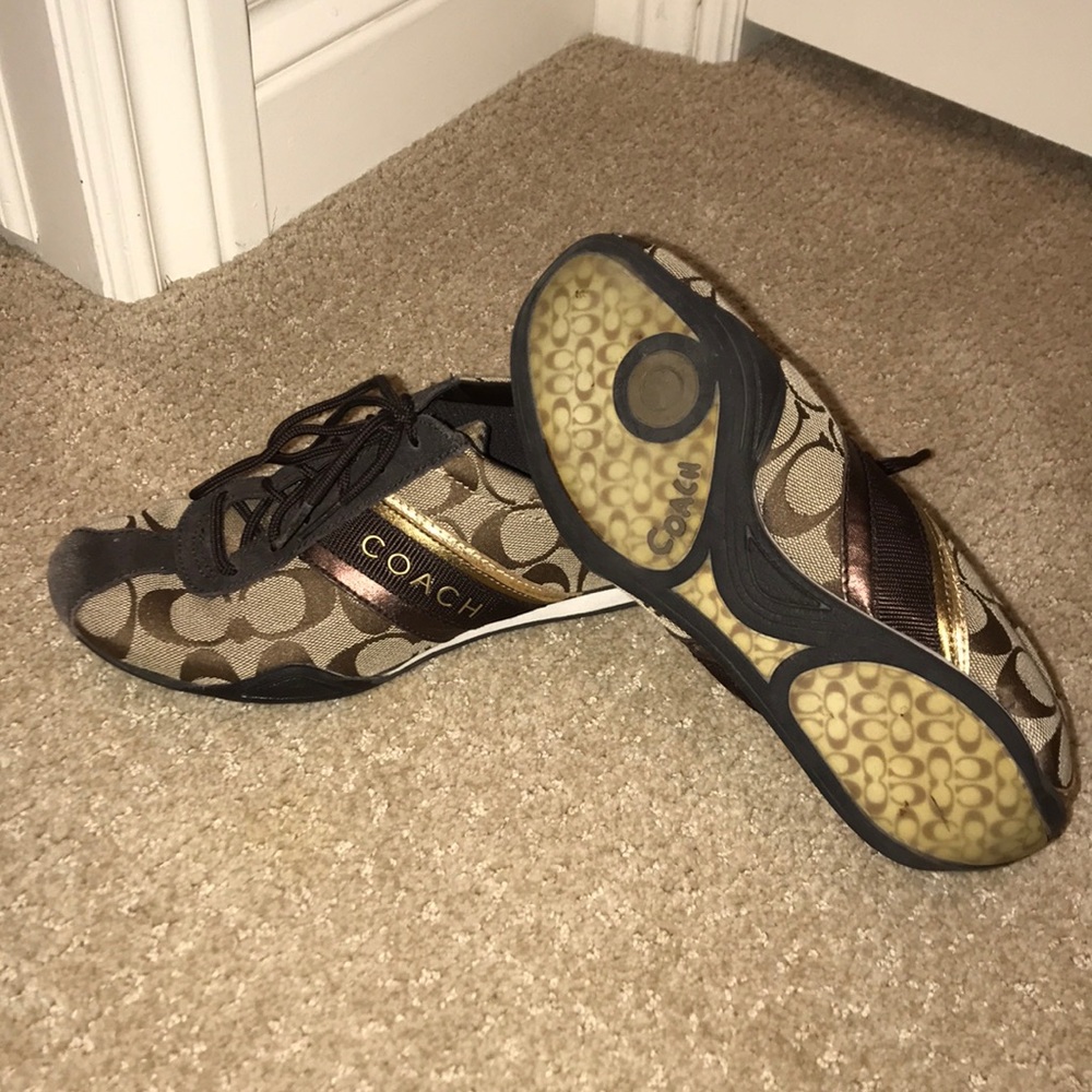 Coach shoes size 6
